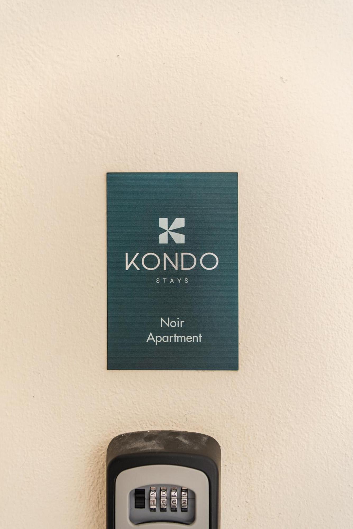 Noir Apartment By Kondo Stays Tirana Bagian luar foto