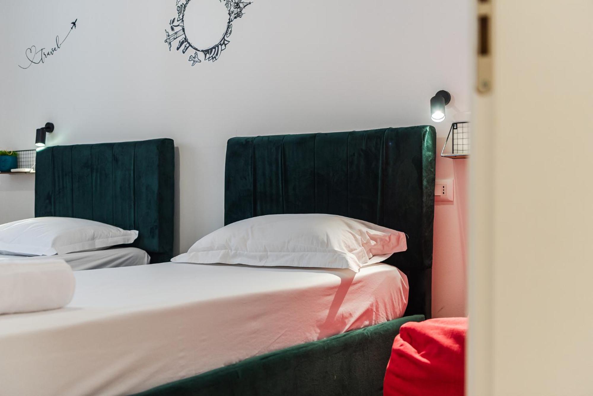 Noir Apartment By Kondo Stays Tirana Bagian luar foto