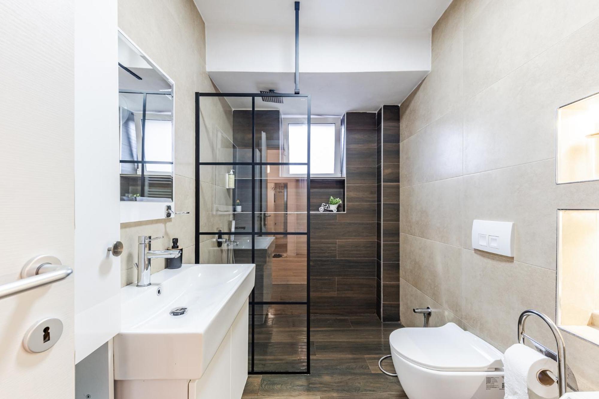 Noir Apartment By Kondo Stays Tirana Bagian luar foto